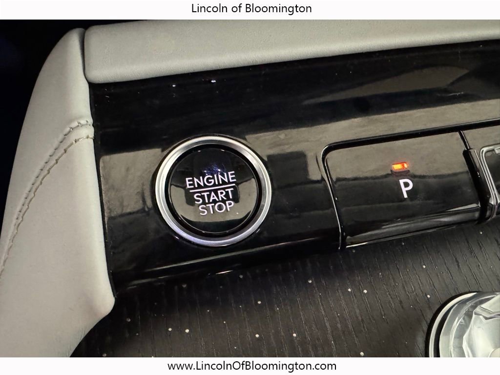 Certified 2025 Lincoln Navigator L Black Label w/ Black Label Special Edition image 66