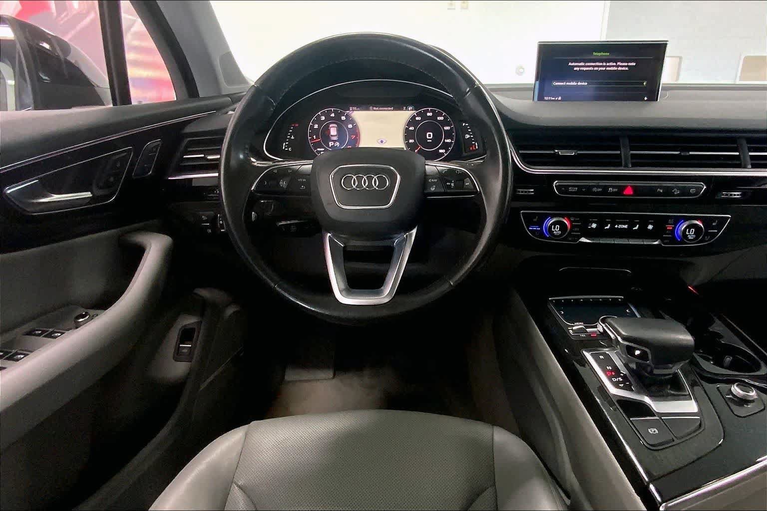 Used 2018 Audi Q7 3.0T Prestige AWD/4WD image 11