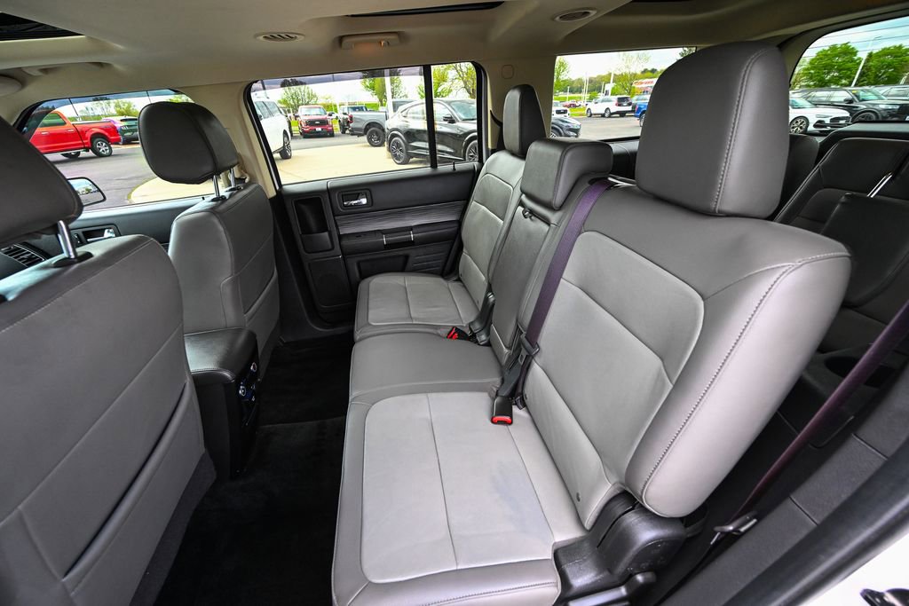 Used 2018 Ford Flex Limited w/ Equipment Group 303A AWD/4WD image 24
