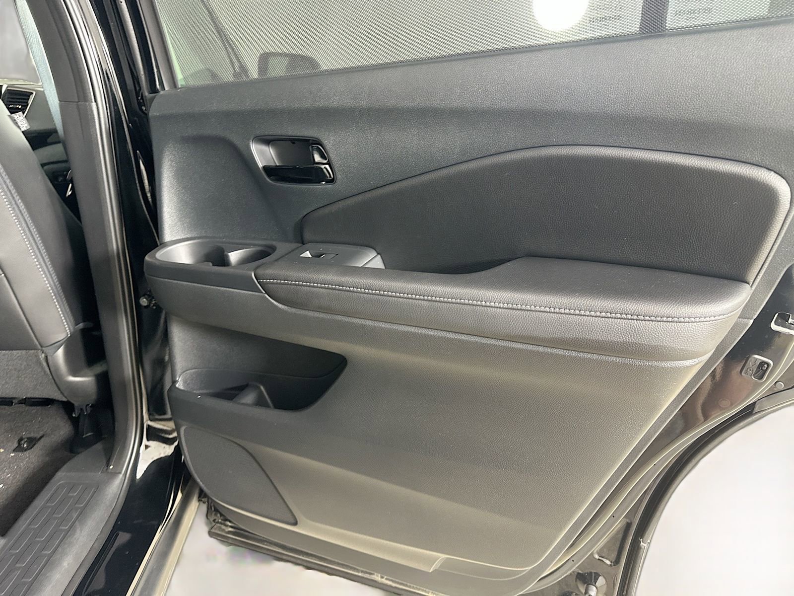 Used 2023 Honda Passport Elite image 43