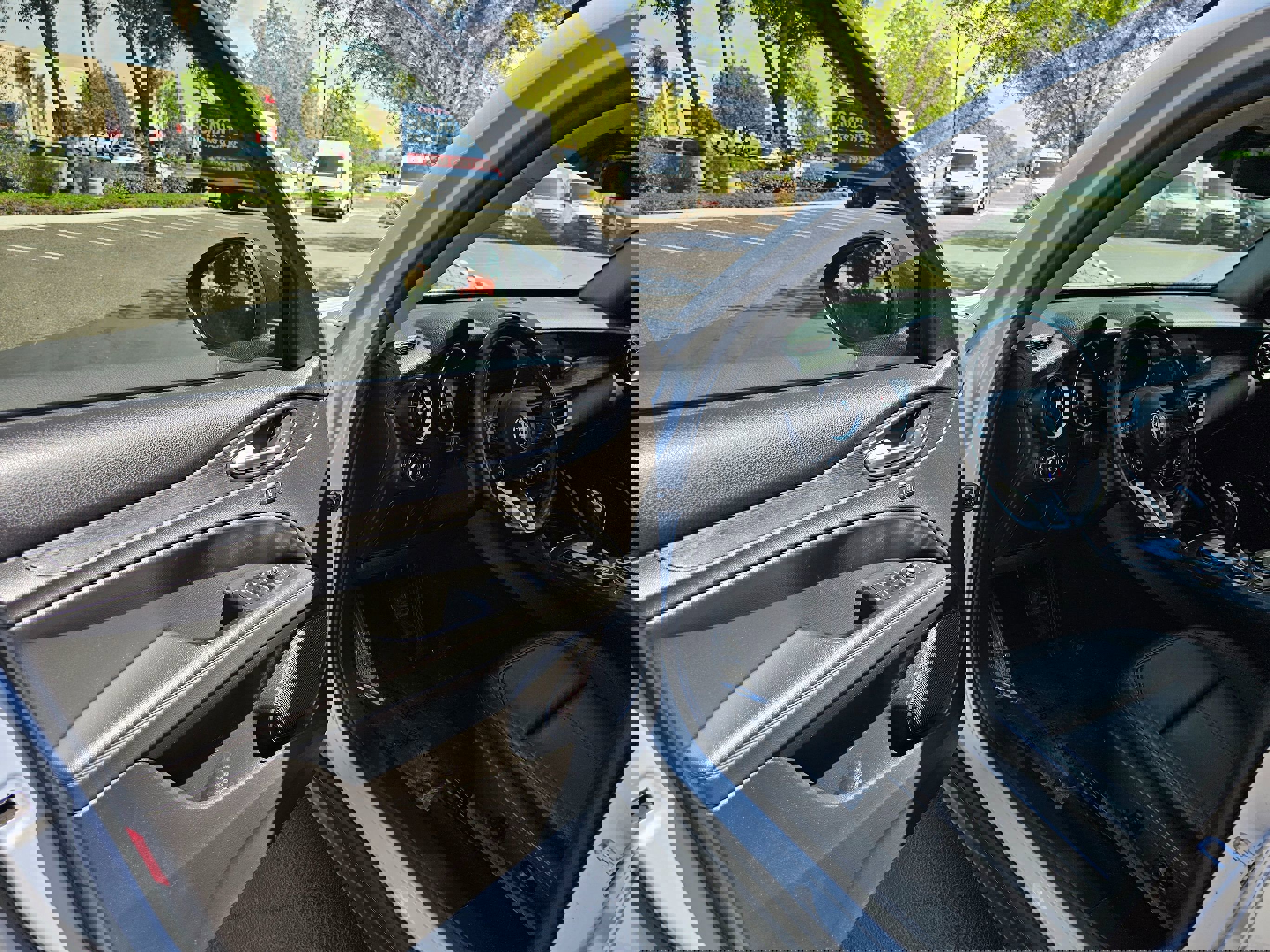 Used 2021 Alfa Romeo Stelvio Sprint w/ Nero Edizione image 12