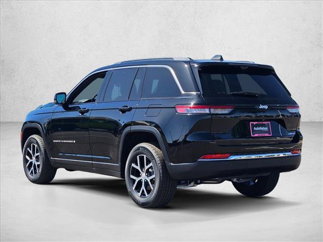 New 2025 Jeep Grand Cherokee Limited w/ Luxury Tech Group II RWD image 9
