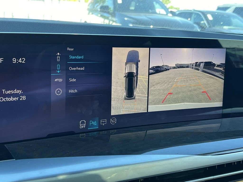 New 2025 Cadillac Escalade IQ Luxury 2 image 20