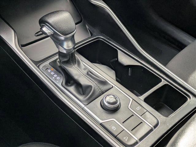 Used 2022 Kia Sorento LX image 12