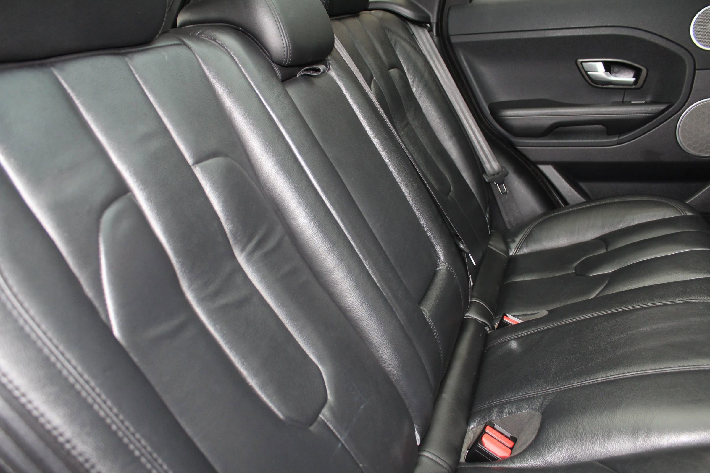 Used 2015 Land Rover Range Rover Evoque Pure Plus image 15