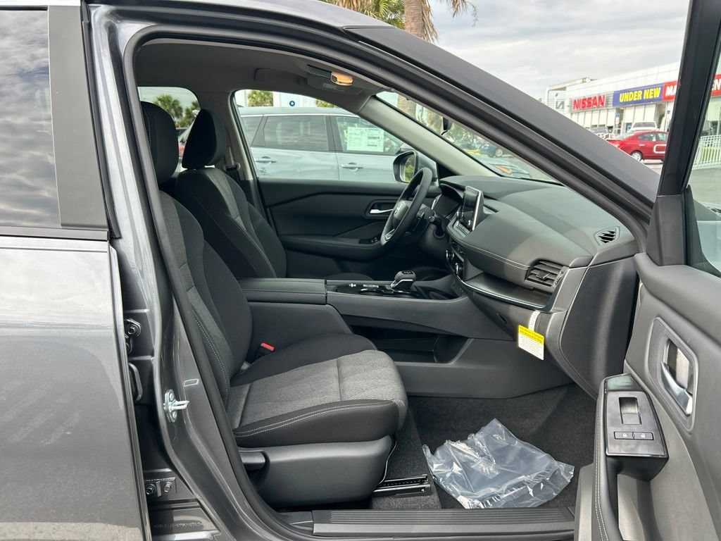 New 2026 Nissan Rogue SV FWD image 41