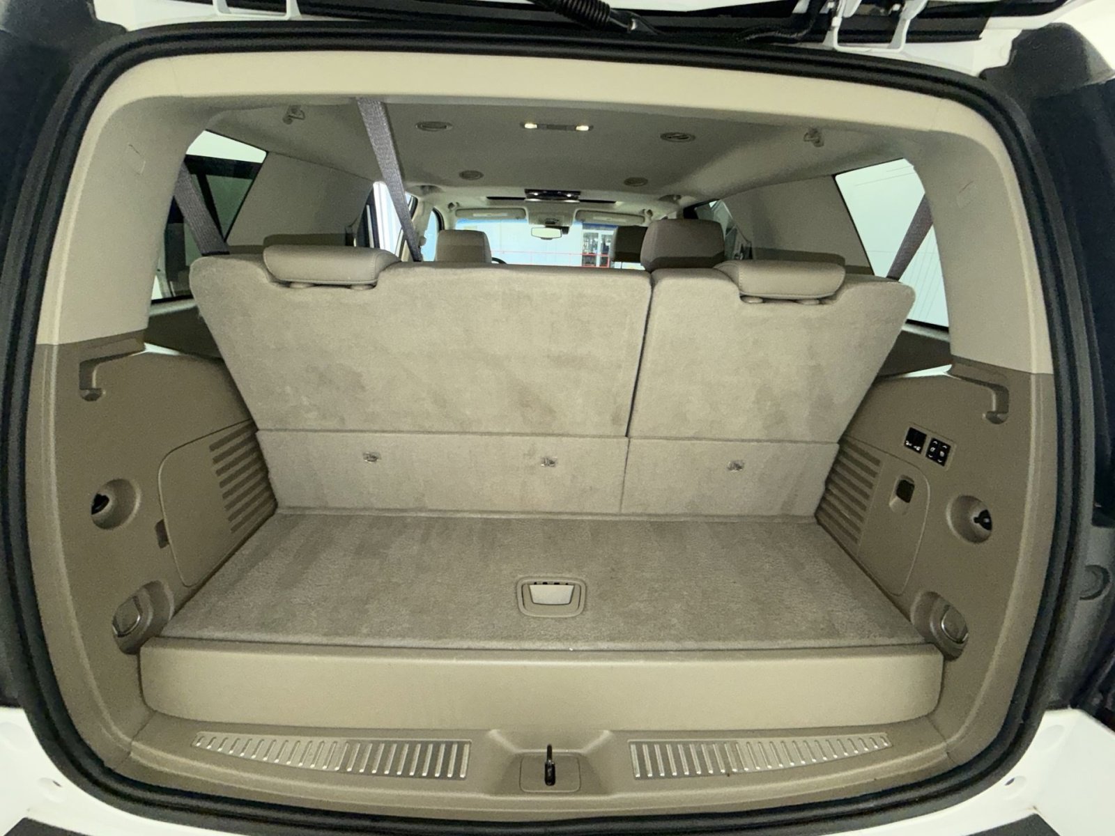 Used 2019 GMC Yukon SLT w/ Open Road Package image 27