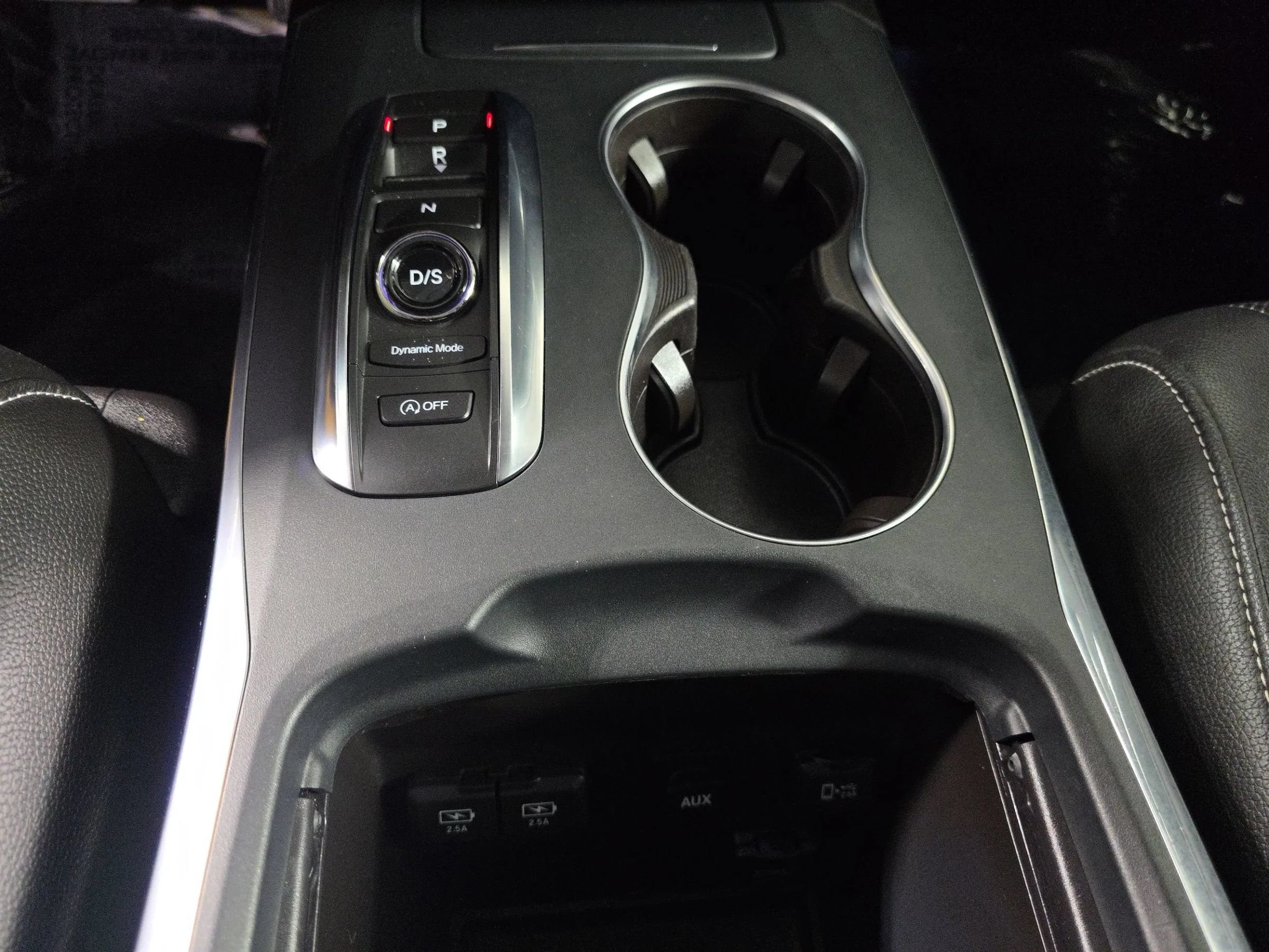 Used 2020 Acura MDX FWD w/ Technology Package image 32
