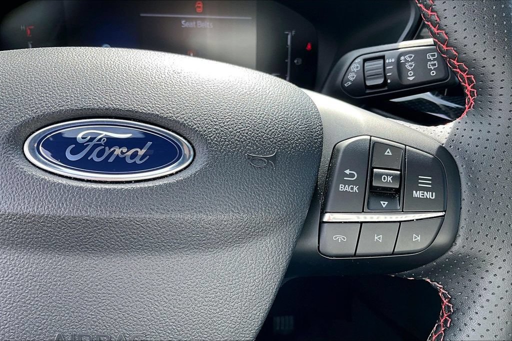 Used 2025 Ford Escape ST-Line w/ Tech Pack #1 FWD image 26