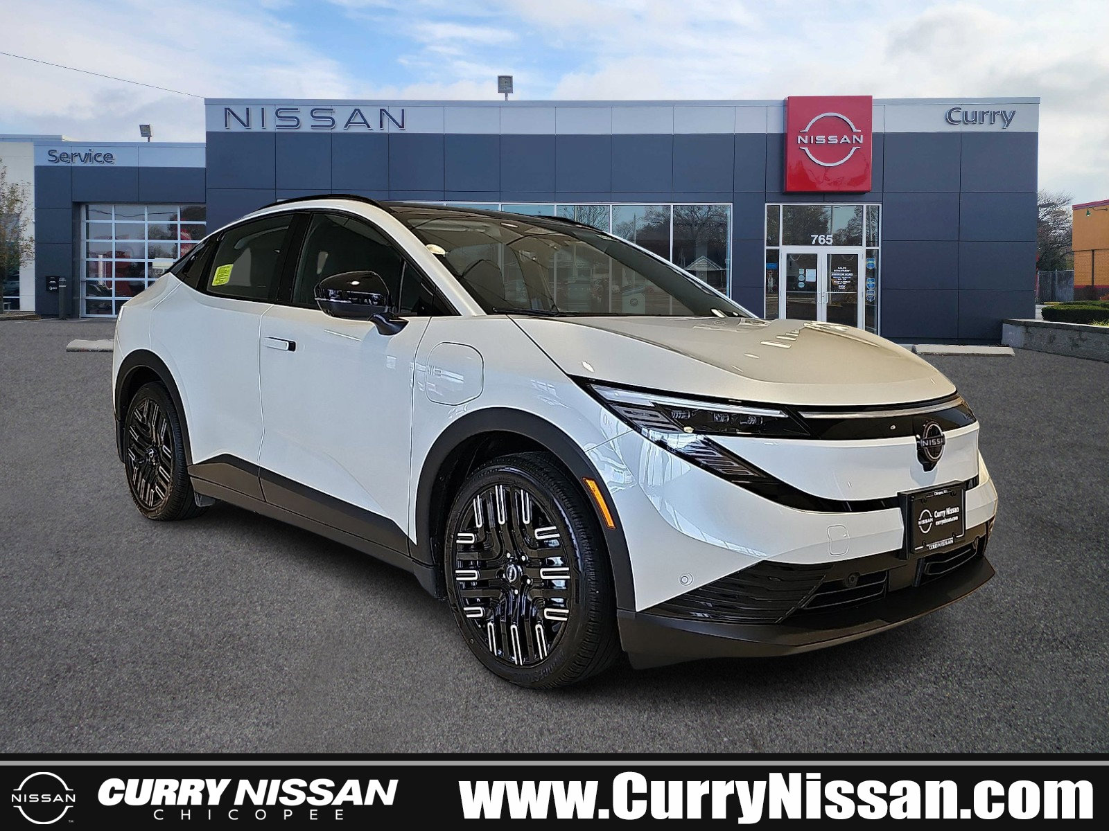 New 2026 Nissan Leaf Platinum+ w/ Cargo Package (Platinum+)