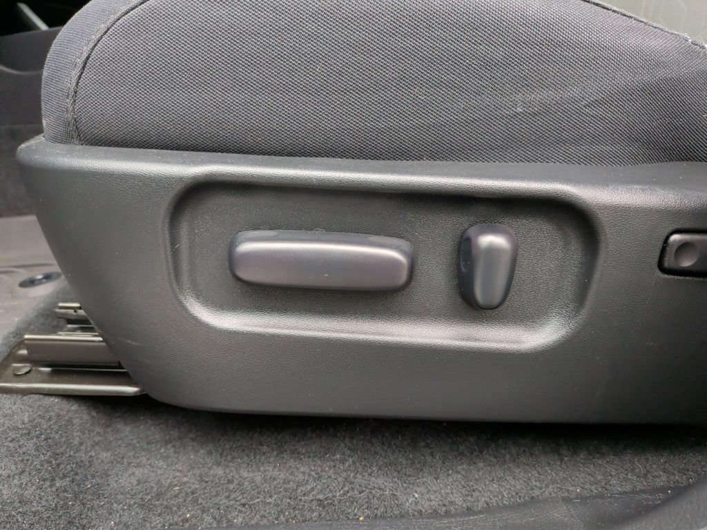 Used 2023 Toyota Tacoma TRD Sport AWD/4WD image 16