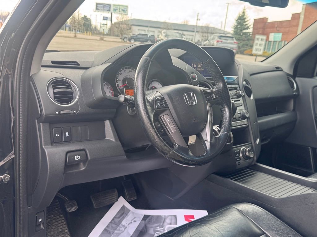 Used 2015 Honda Pilot Touring image 9