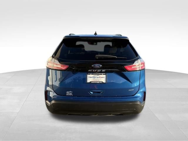 Used 2022 Ford Edge SE image 7