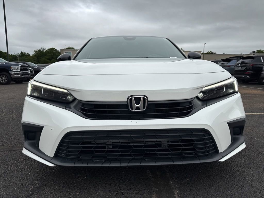 Used 2024 Honda Civic Sport image 2