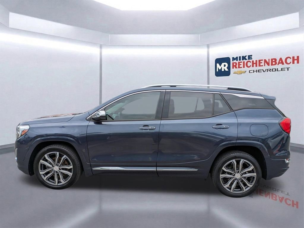 Used 2019 GMC Terrain Denali w/ LPO, 'HIT The Road' Package image 7