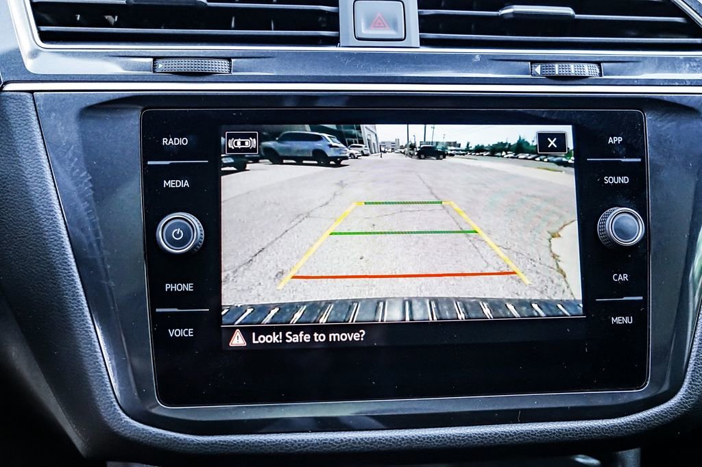 Used 2024 Volkswagen Tiguan SE R-Line image 19