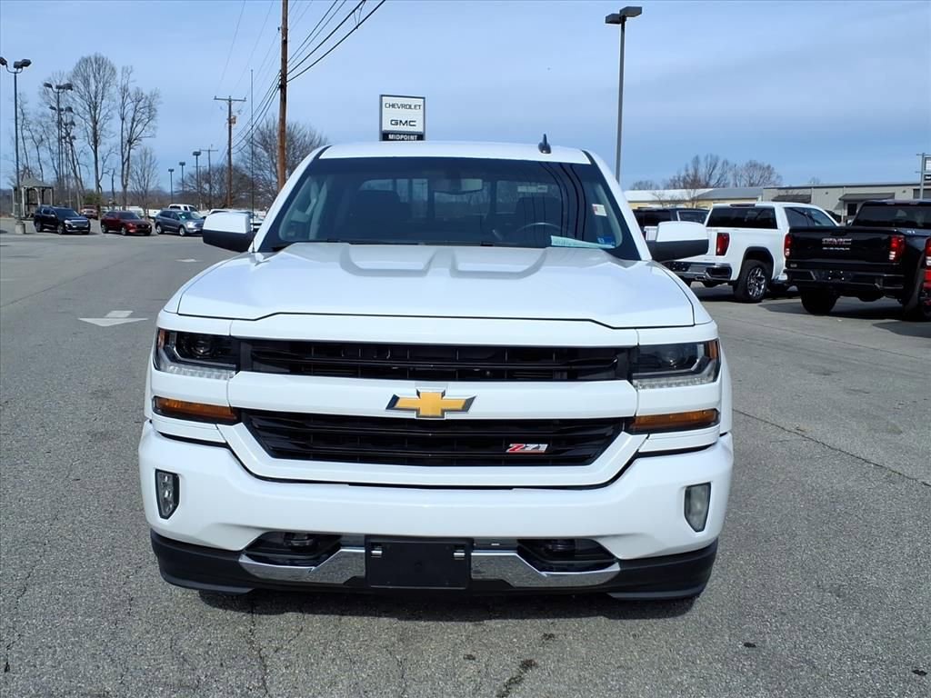 Used 2017 Chevrolet Silverado 1500 LT w/ All Star Edition image 9