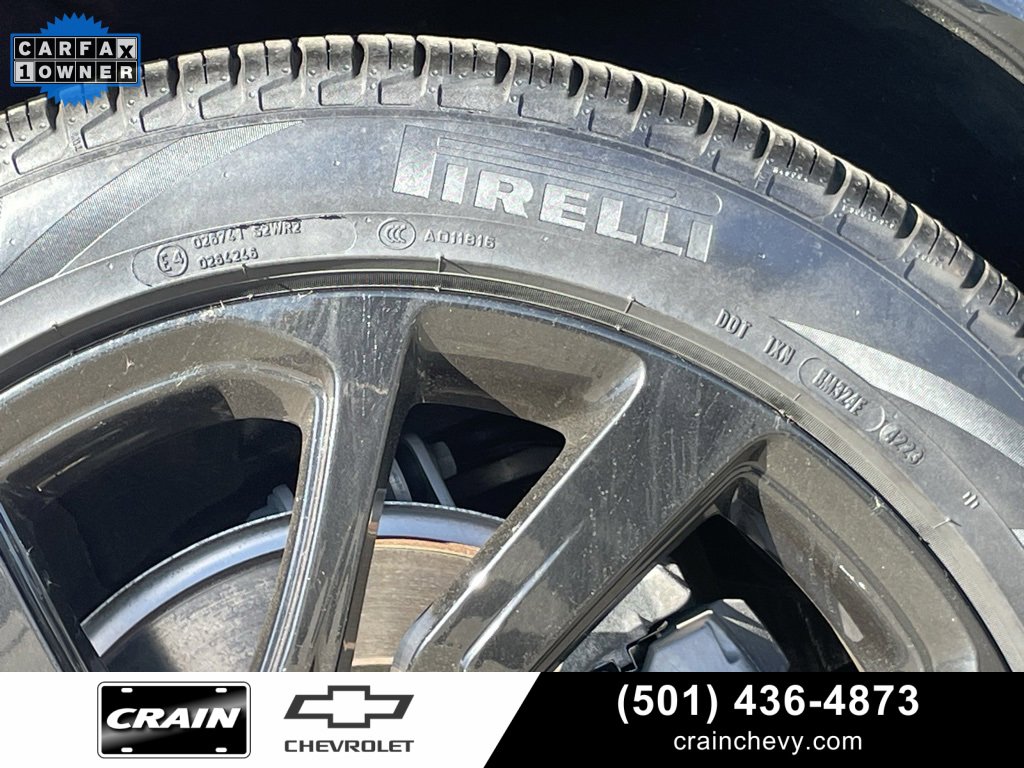 Used 2024 Land Rover Discovery Dynamic SE image 40