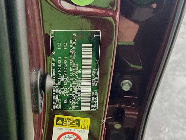 Used 2019 Toyota Highlander XLE AWD/4WD image 26