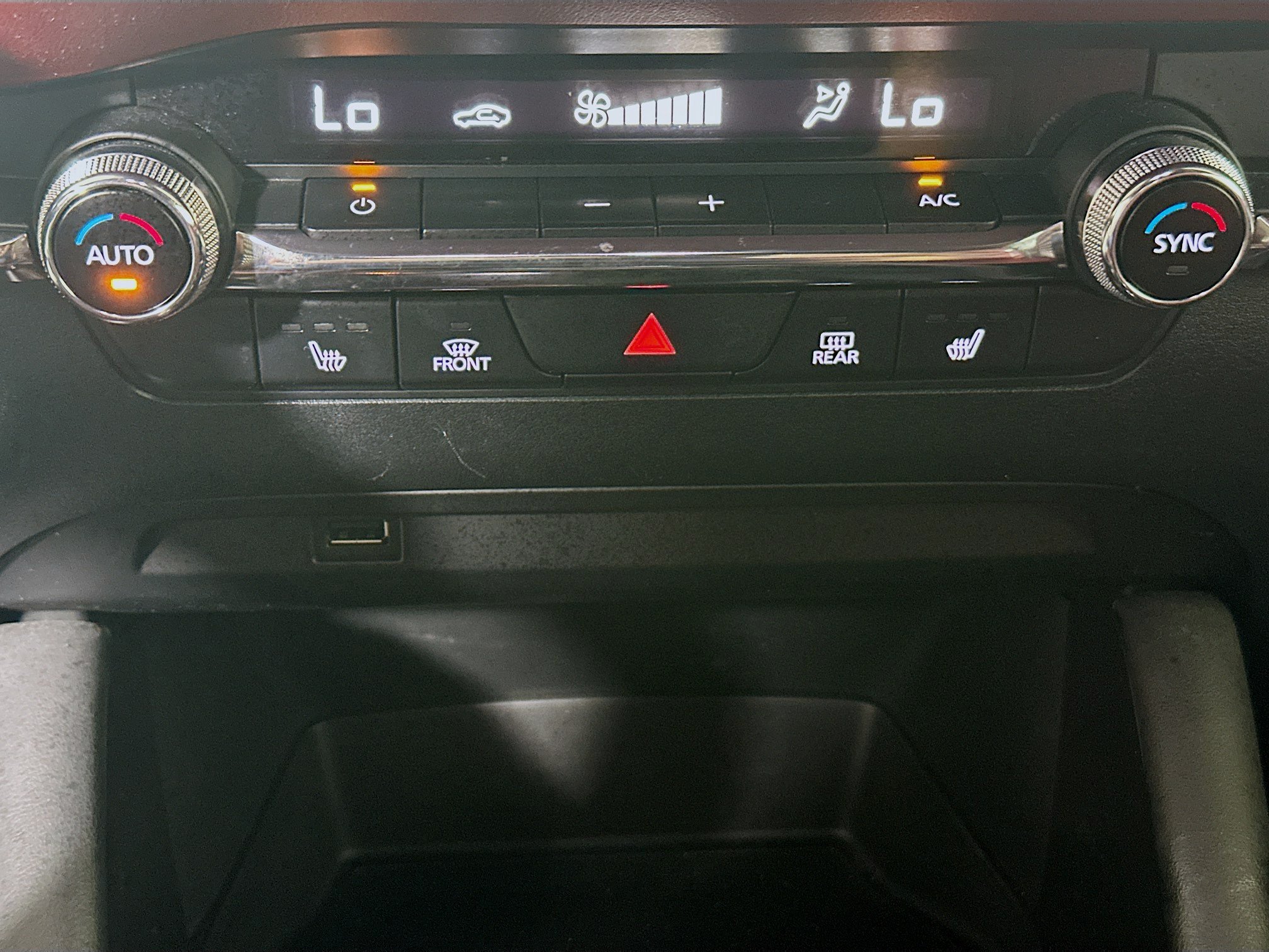 Used 2021 MAZDA MAZDA3 s FWD image 23