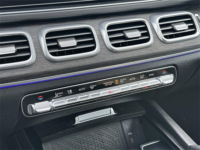 Certified 2025 Mercedes-Benz GLE 350 4MATIC image 32