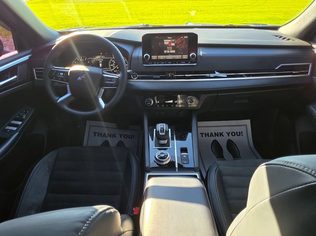 Used 2022 Mitsubishi Outlander SE FWD image 18