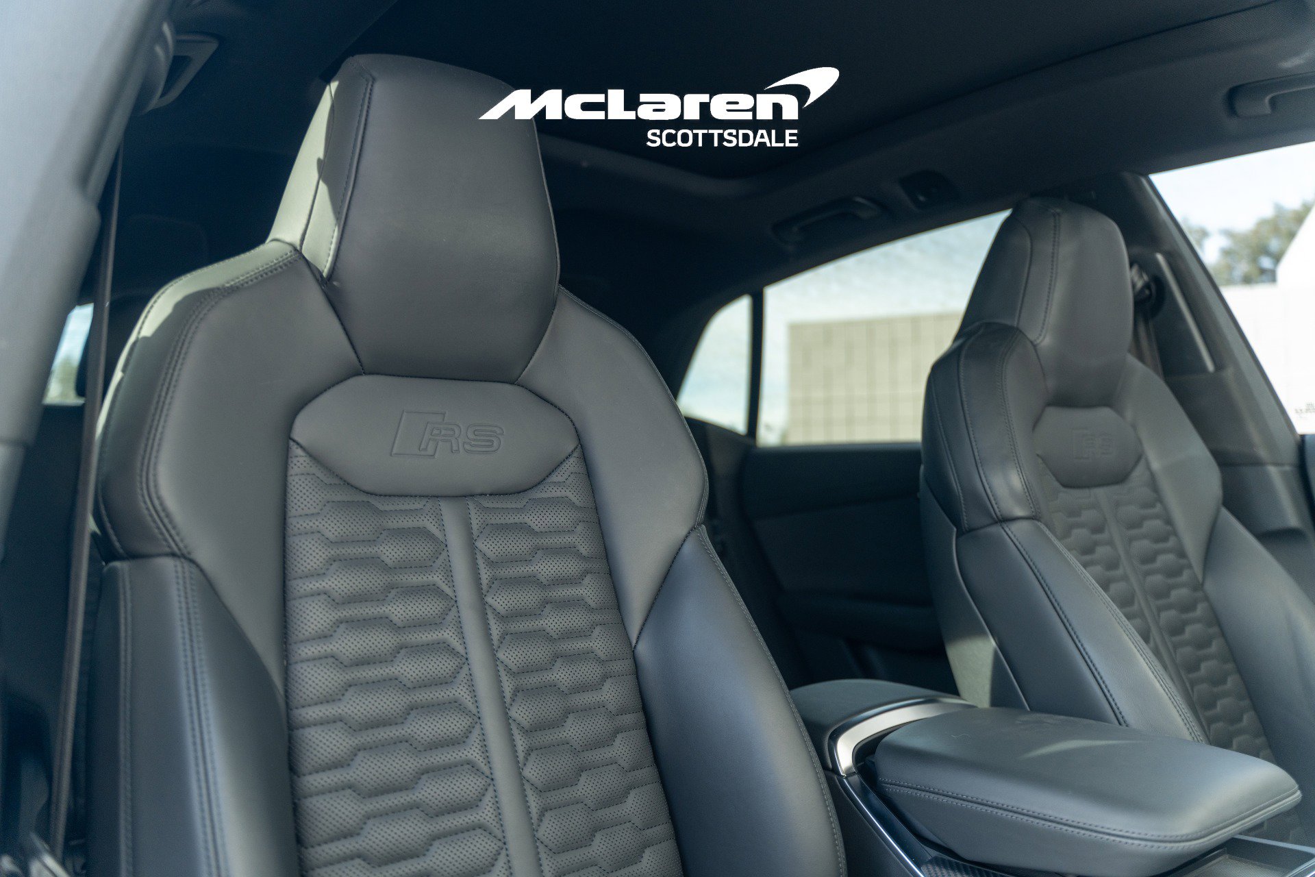 Used 2023 Audi RS Q8 4.0T quattro image 25