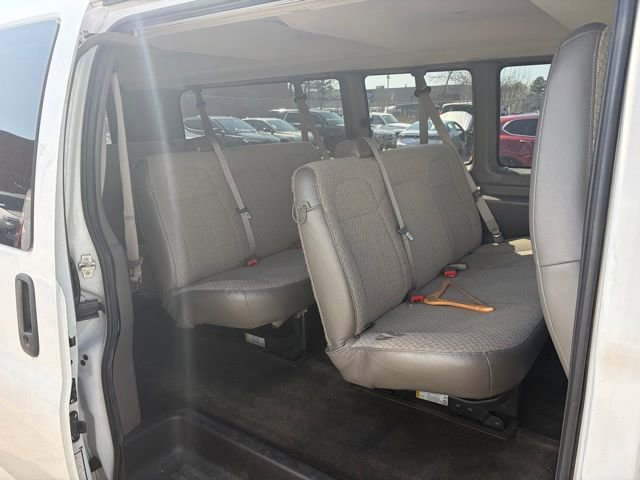 Used 2019 Chevrolet Express 3500 LT w/ LT Preferred Equipment Group image 7