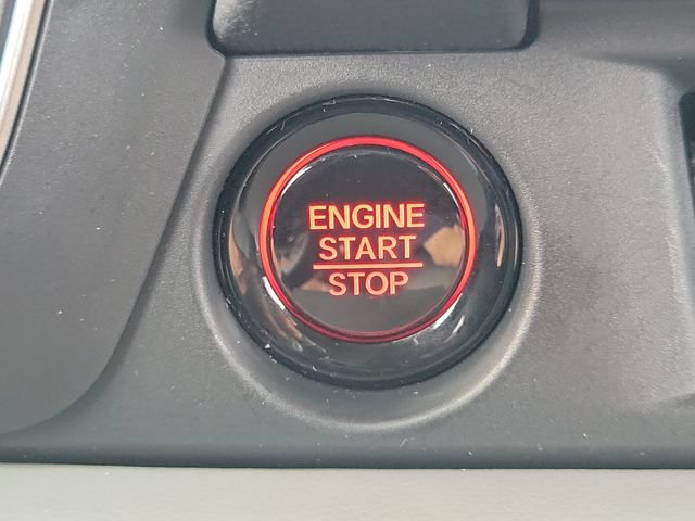 Certified 2025 Honda Pilot EX-L image 32