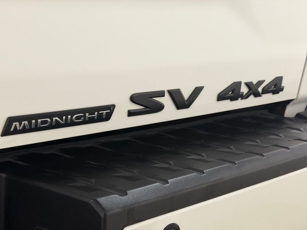 Used 2018 Nissan Titan S image 21