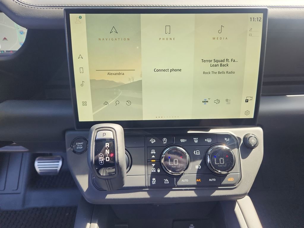 New 2026 Land Rover Defender 110 OCTA image 15