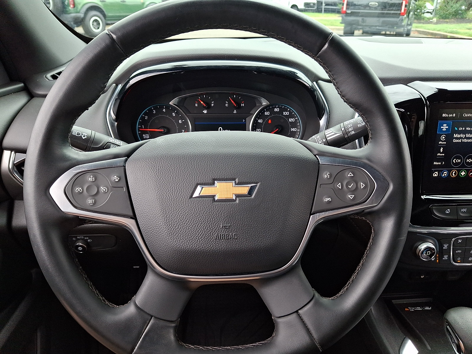 Used 2023 Chevrolet Traverse LT FWD image 26