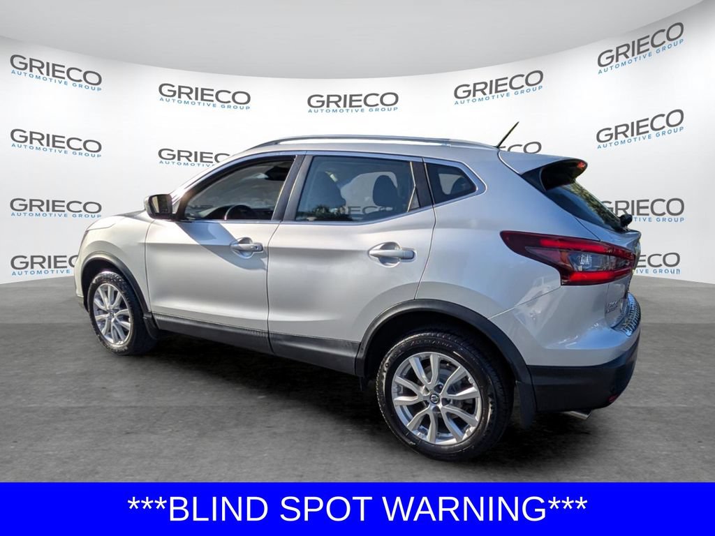 Certified 2021 Nissan Rogue Sport SV FWD image 5