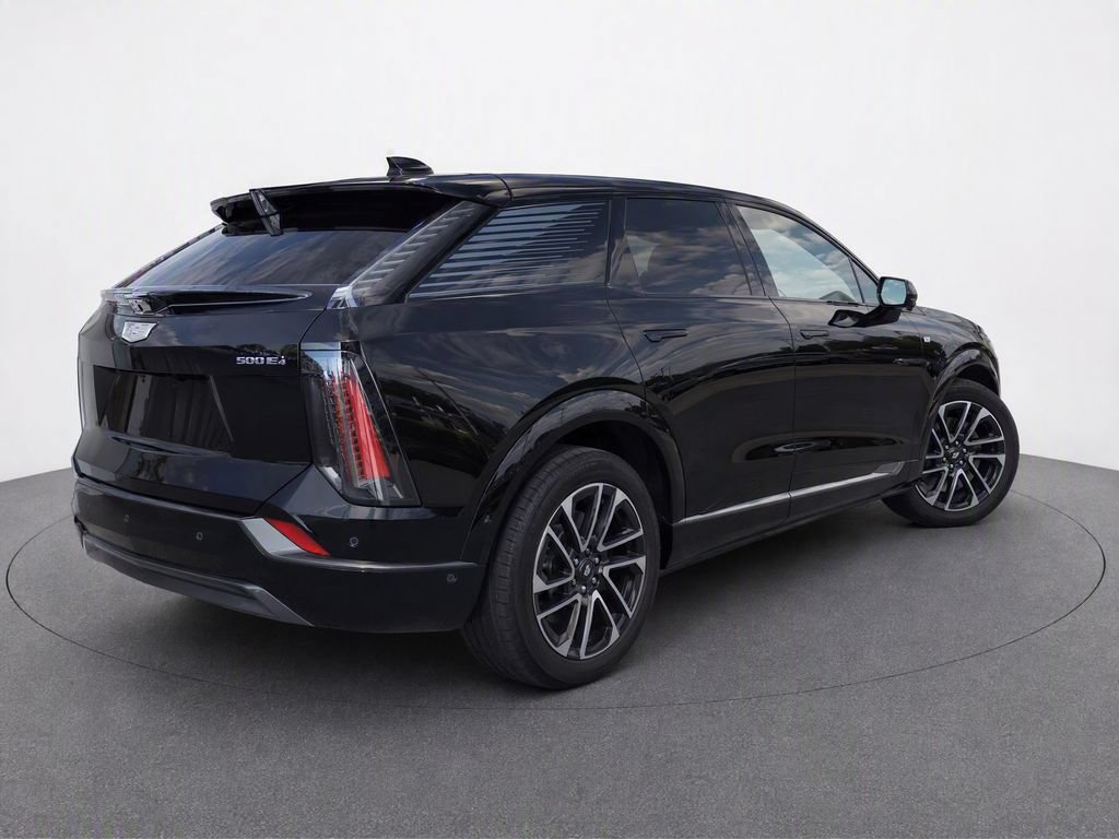 New 2025 Cadillac Optiq Sport 2 AWD/4WD image 4