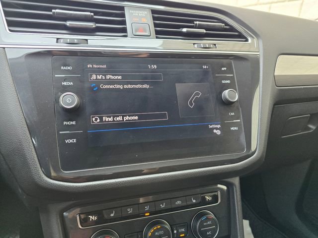 Used 2019 Volkswagen Tiguan SE image 36