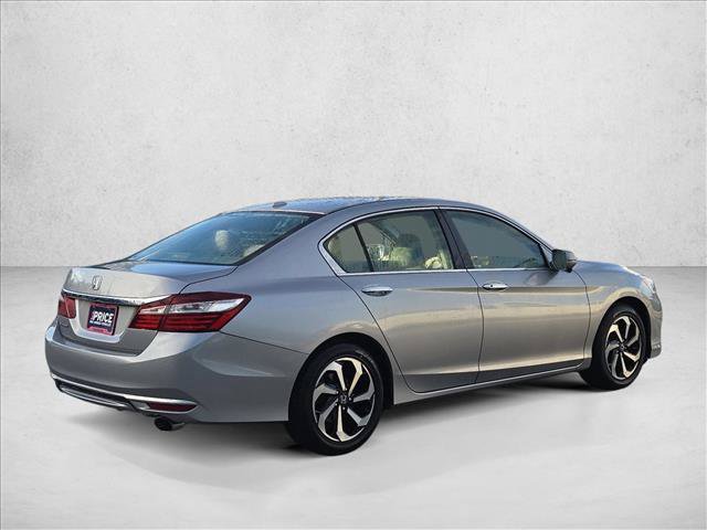 Used 2017 Honda Accord EX image 5