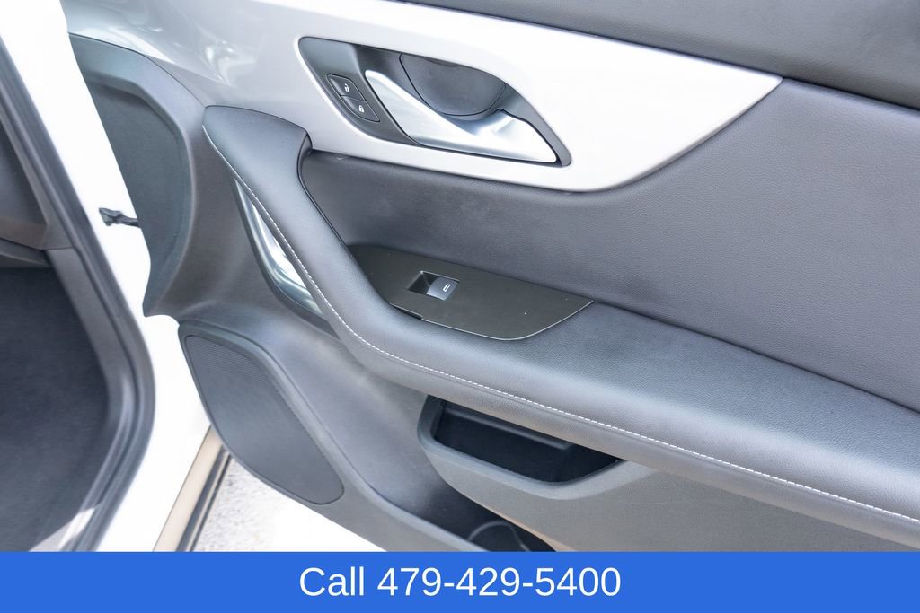 Used 2025 Chevrolet Blazer LT image 46