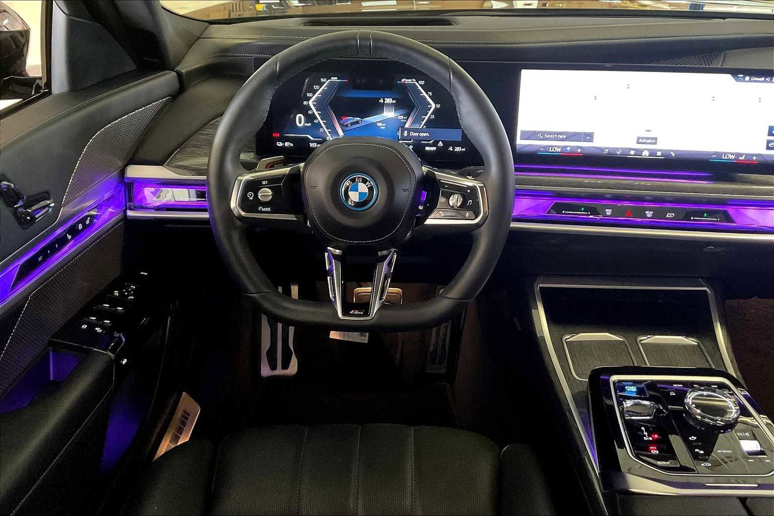 Used 2023 BMW i7 xDrive60 image 5