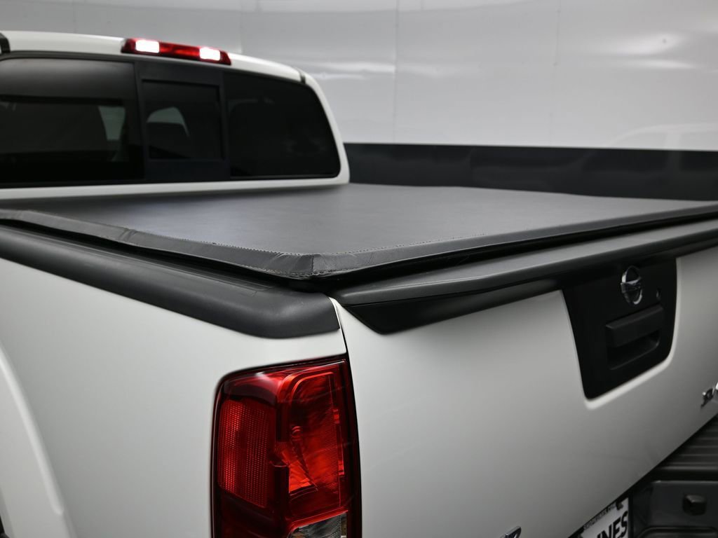 Used 2017 Nissan Frontier SV w/ SV Value Truck Package image 14