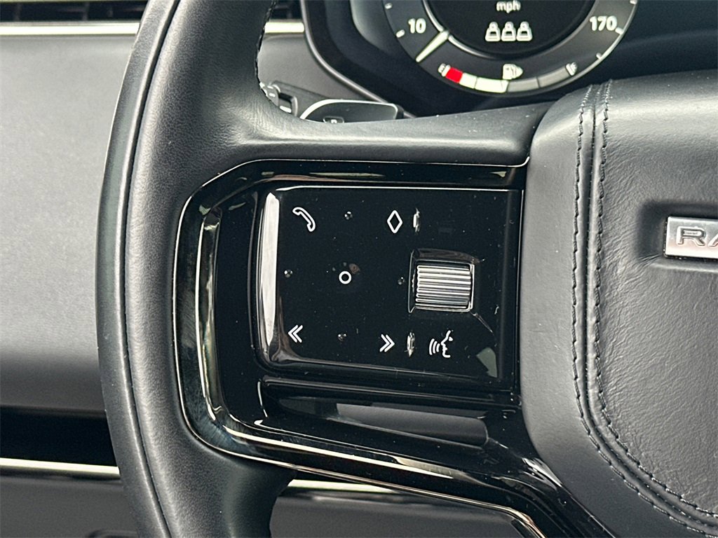 Used 2023 Land Rover Range Rover Sport SE Dynamic image 25