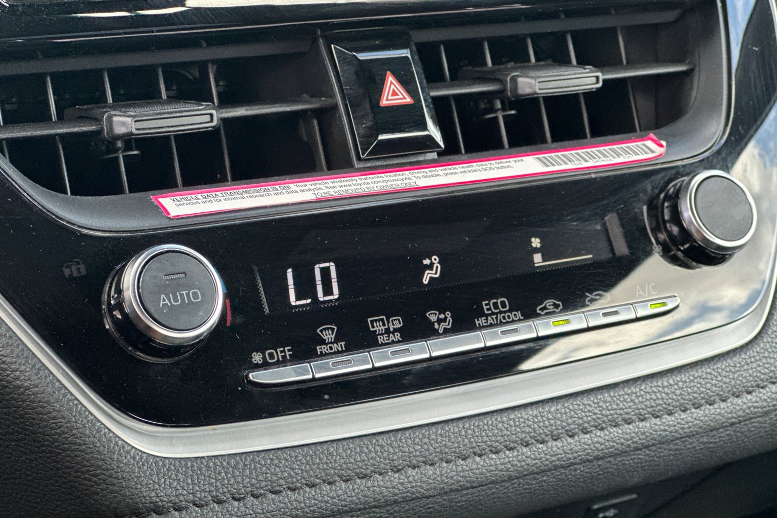 Certified 2024 Toyota Corolla SE FWD image 18