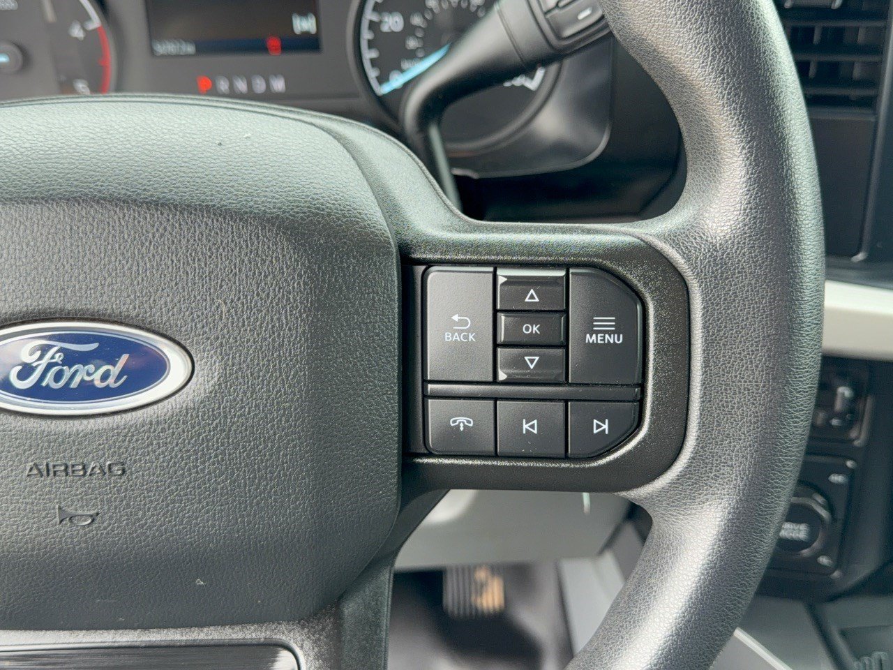 Used 2023 Ford F450 XLT AWD/4WD image 19