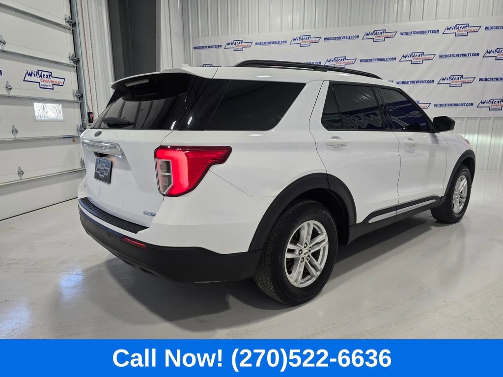Used 2020 Ford Explorer XLT w/ Comfort Package image 7