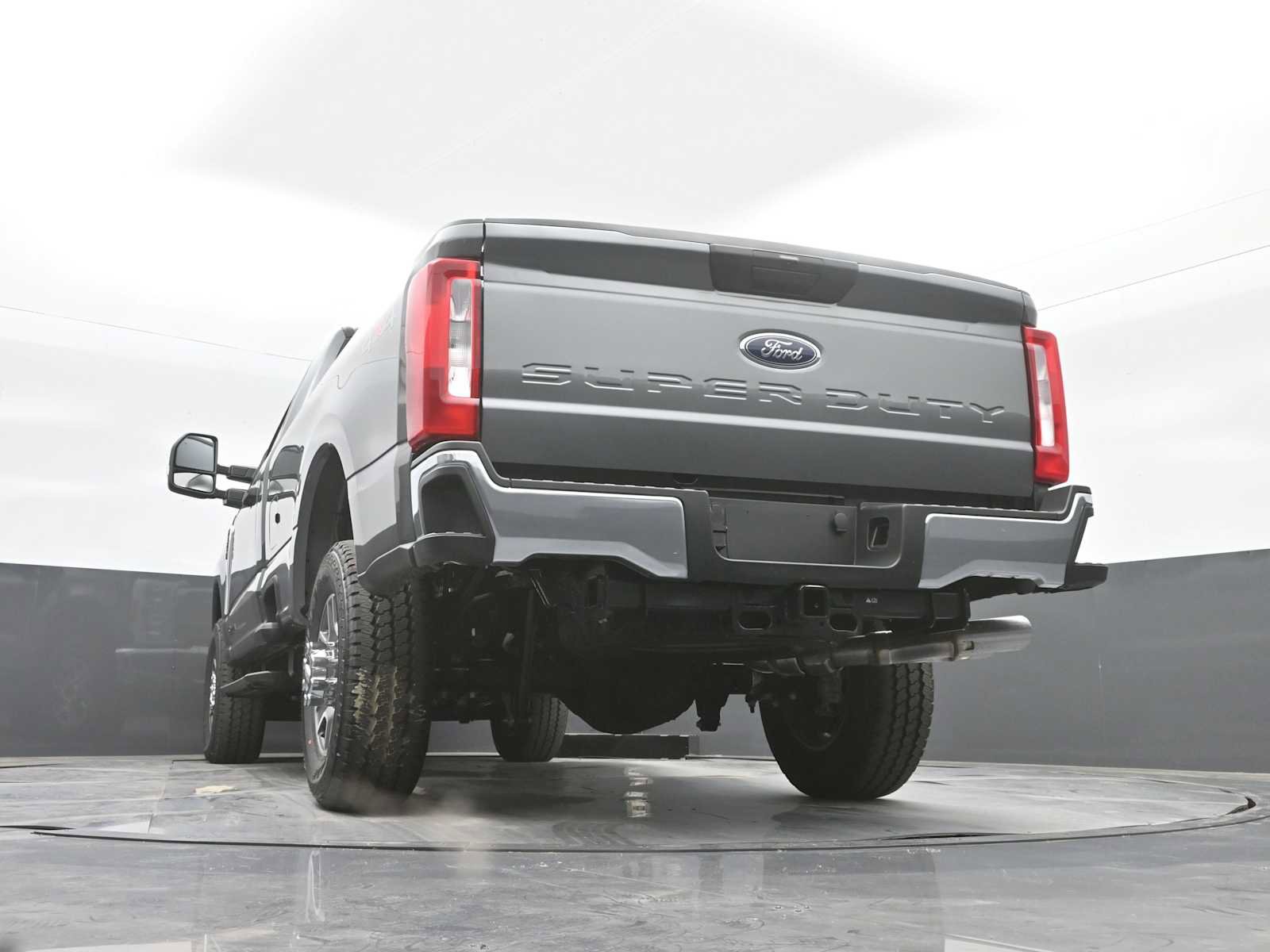 New 2025 Ford F350 XLT image 26