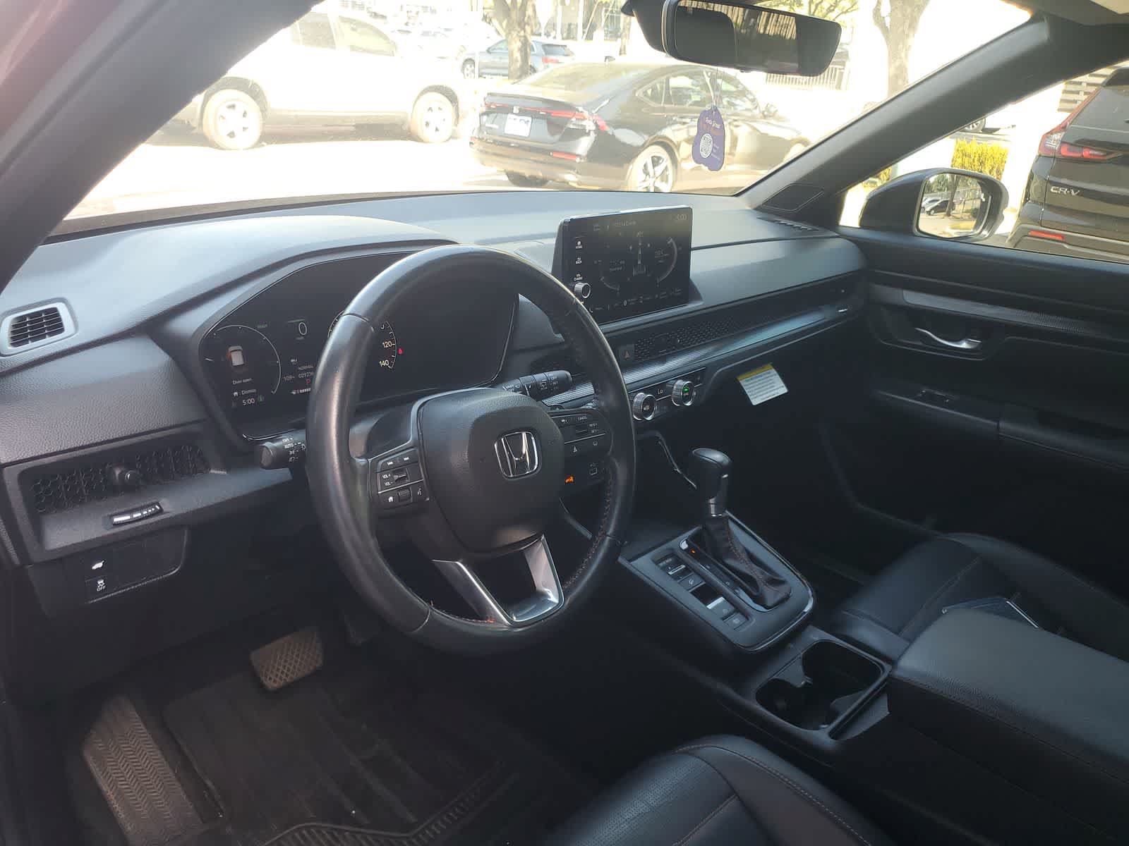 Used 2024 Honda CR-V Sport-L image 2