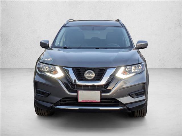 Used 2018 Nissan Rogue SV image 2