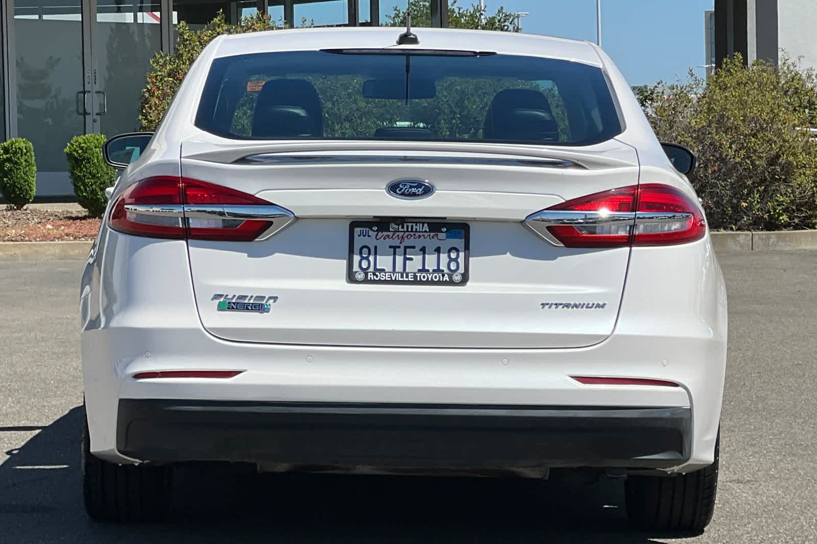 Used 2019 Ford Fusion Energi Titanium FWD image 8