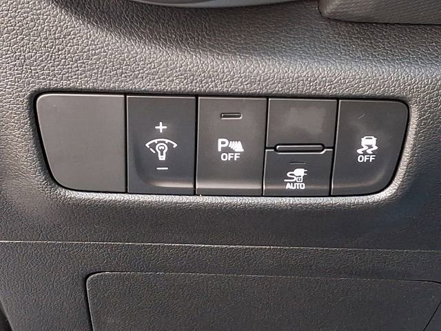 Used 2023 Hyundai Kona Limited image 37