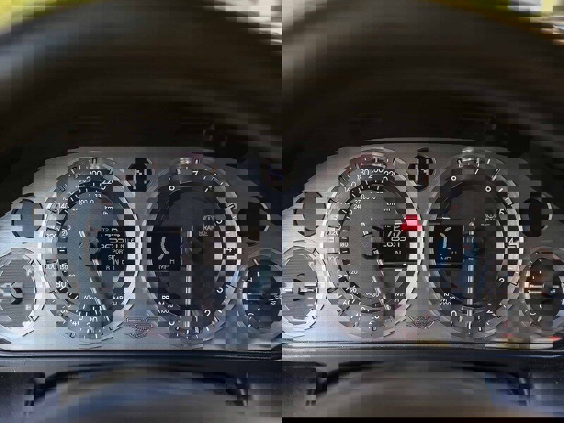 Used 2008 Aston Martin V8 Vantage Roadster image 37