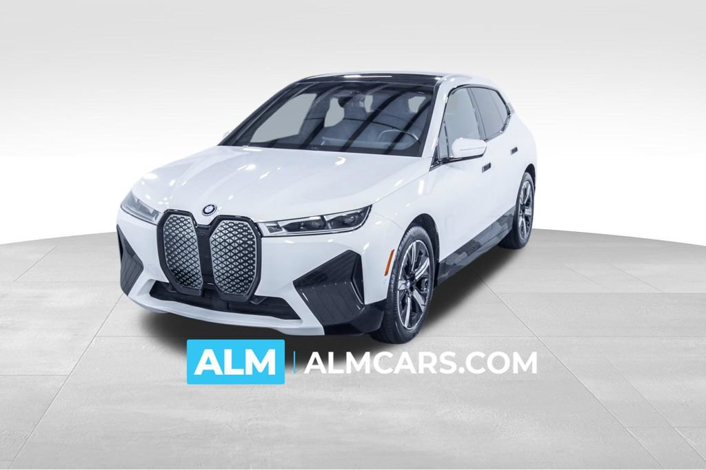 Used 2023 BMW iX xDrive50 w/ Premium Package AWD/4WD image 1